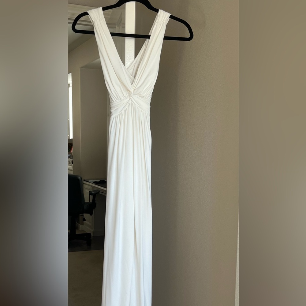Elegant White Maxi Dress